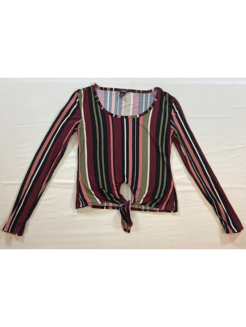 Rue 21 Womens Size Small Black White Maroon Striped Tie Front Top Shirt EUC